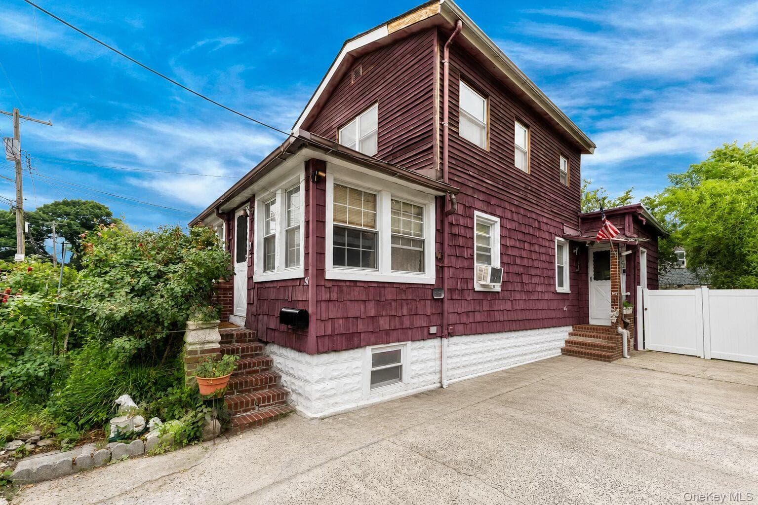 97 Hawkins Street thumbnail 2