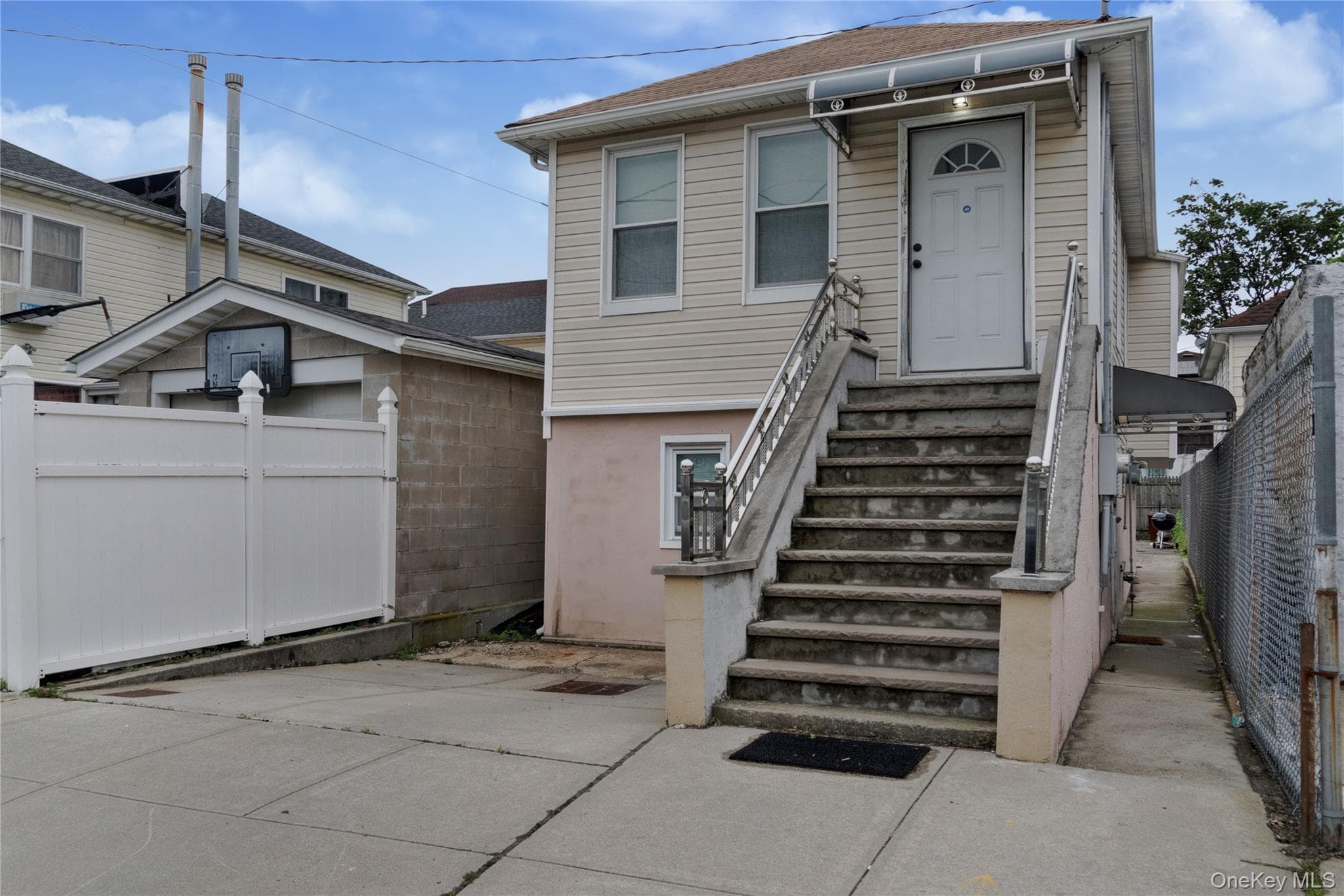 6940 Gouverneur Avenue thumbnail 12