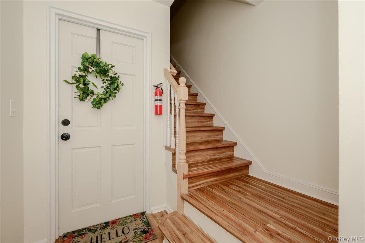 1183 Neill Avenue thumbnail 4