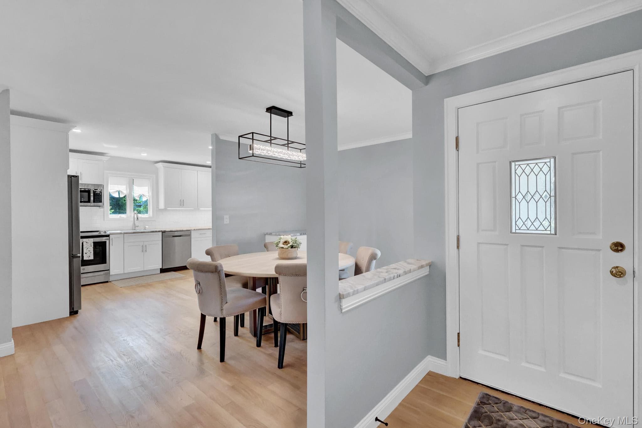 12 Bainbridge Avenue thumbnail 14