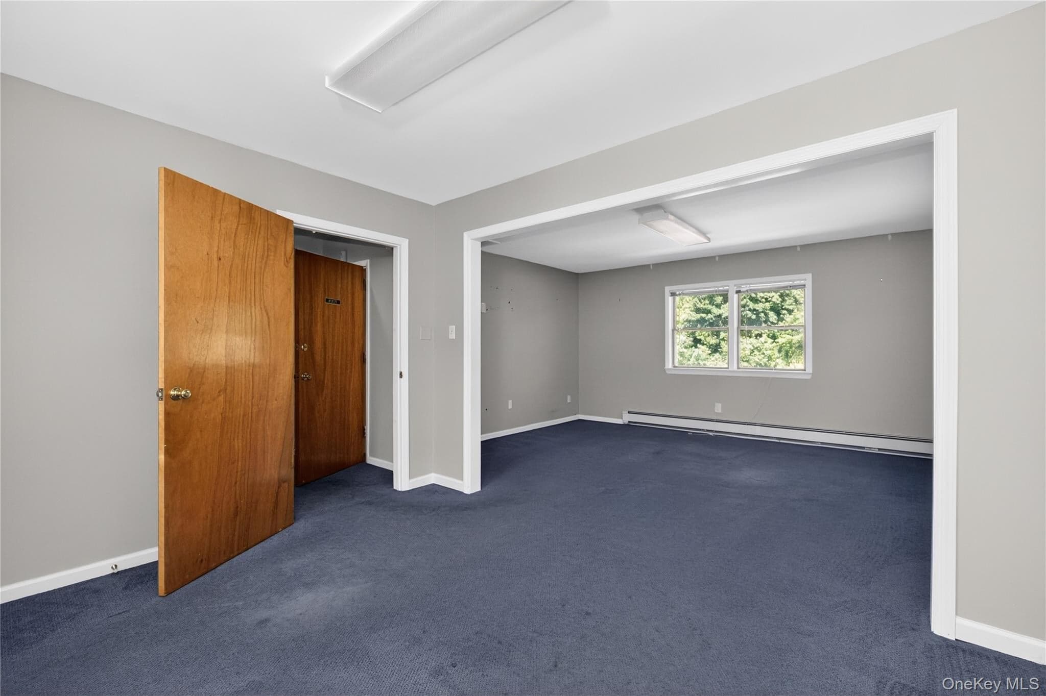 2070 Central Park Avenue thumbnail 20