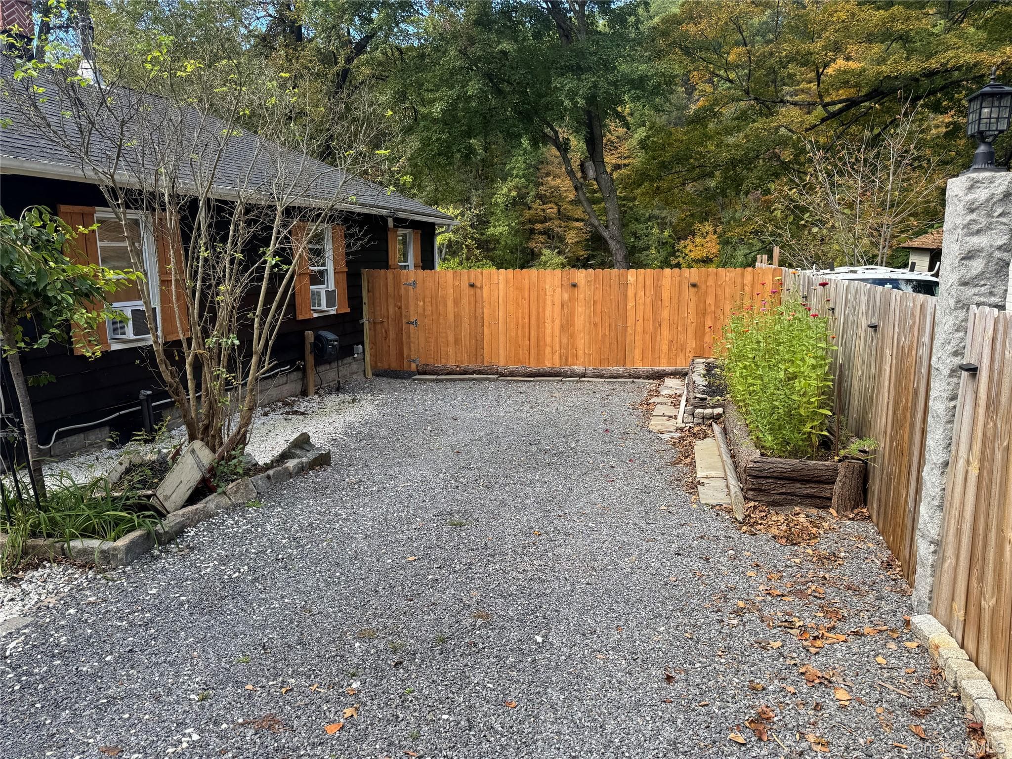 2717 Route 9w thumbnail 3