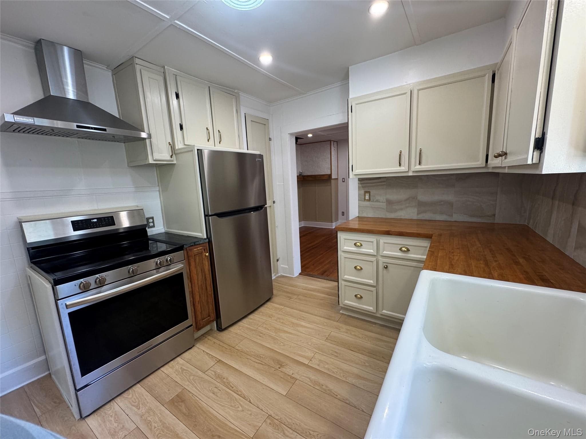 2717 Route 9w thumbnail 16