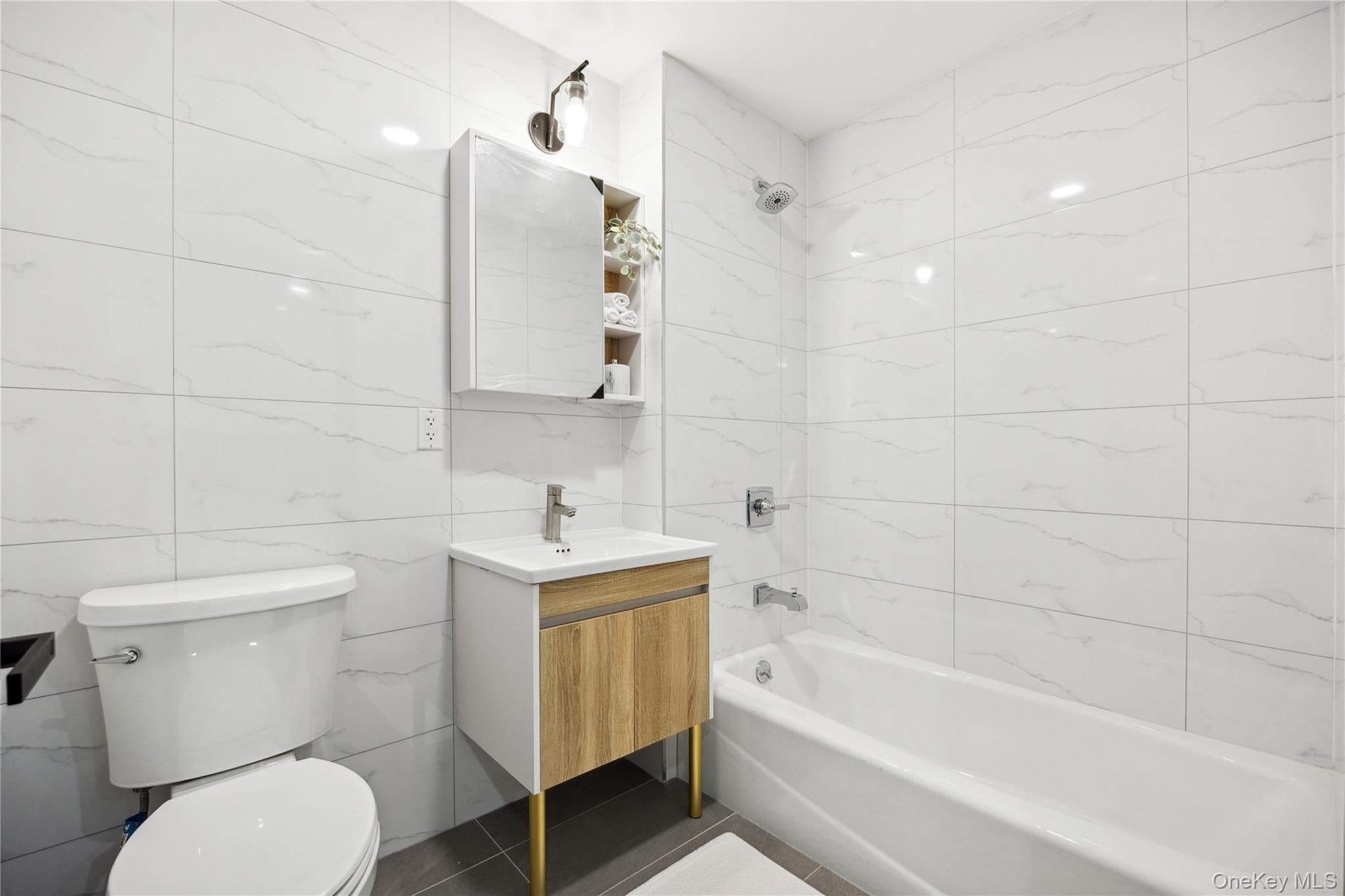 163-07 72nd Ave St Unit: 2C thumbnail 9