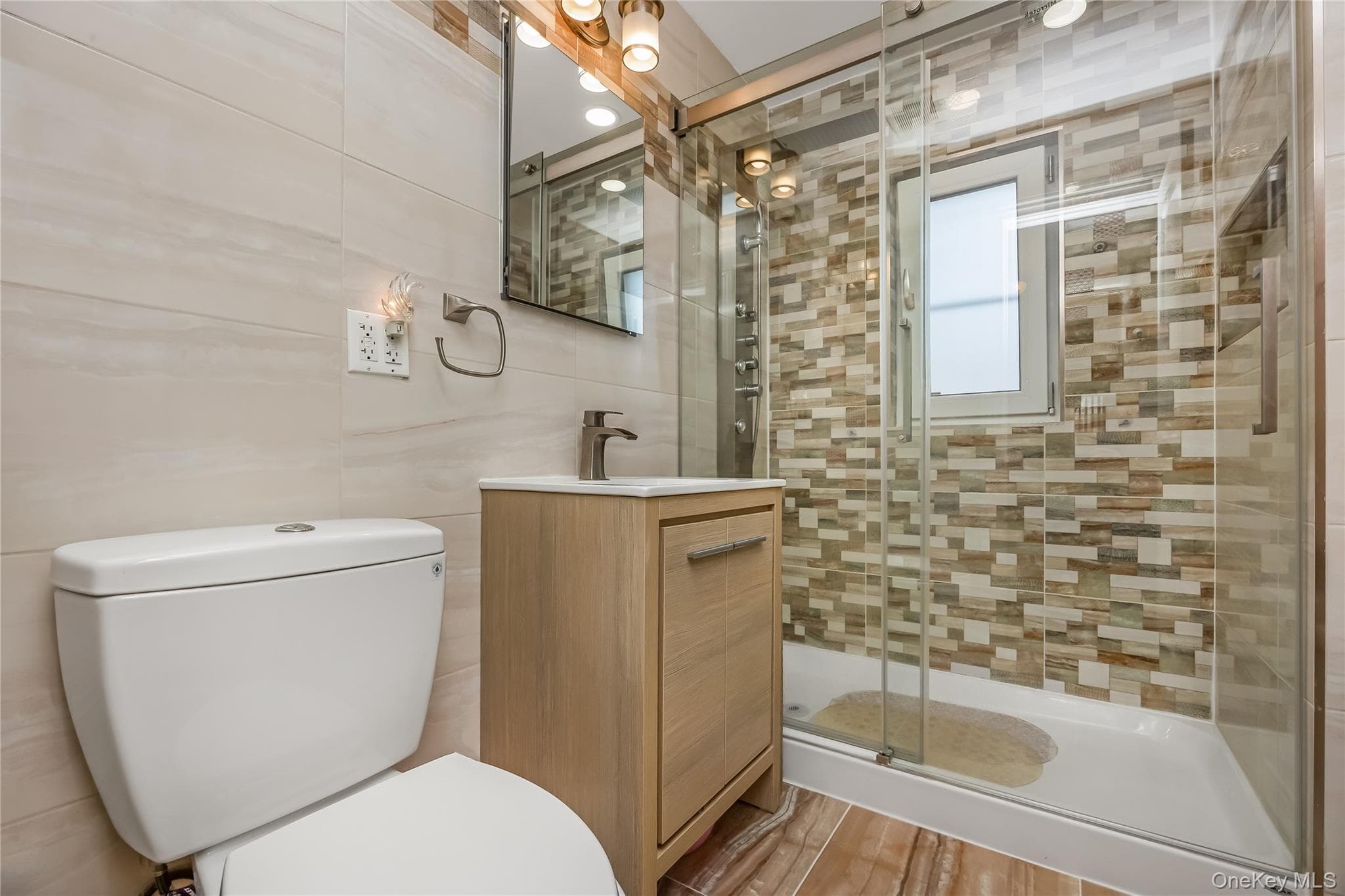 17316 Jewel Avenue thumbnail 13