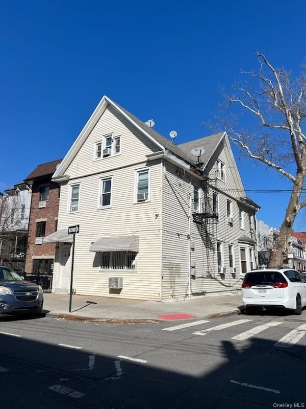 37-21 104th Street photo 1