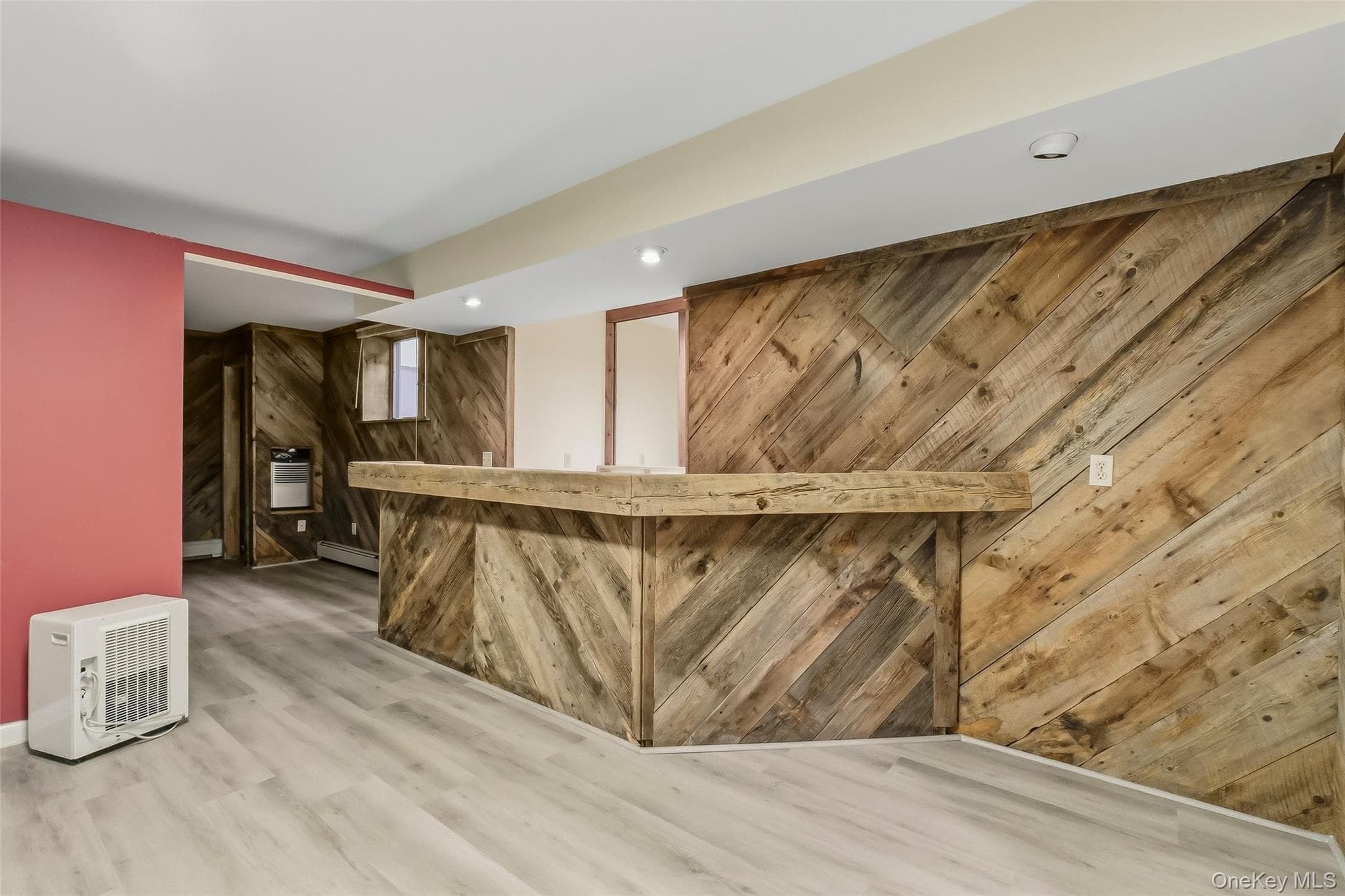 2054 Quaker Ridge Road thumbnail 29