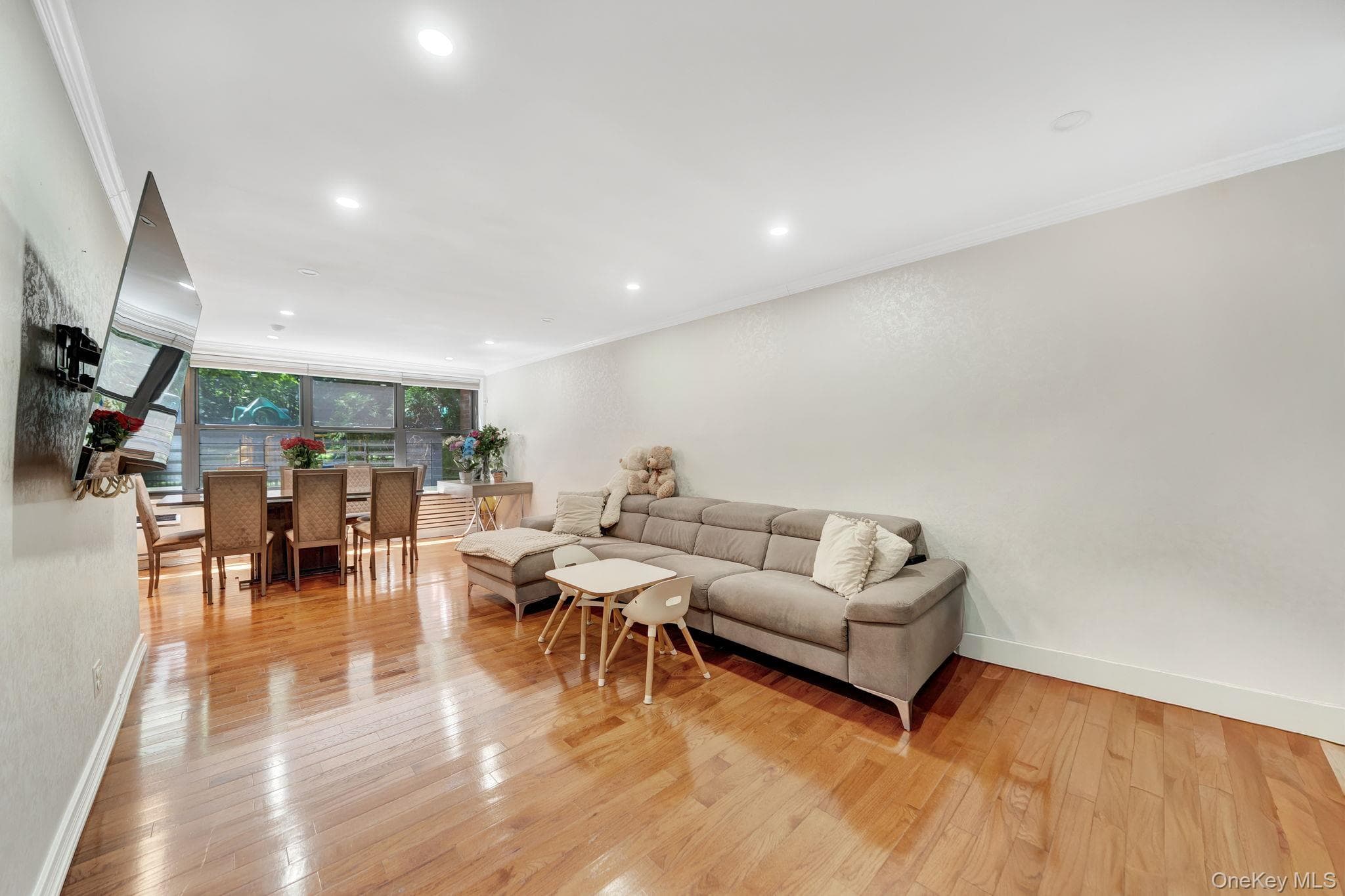 75-26 Bell Boulevard Unit: LD thumbnail 4