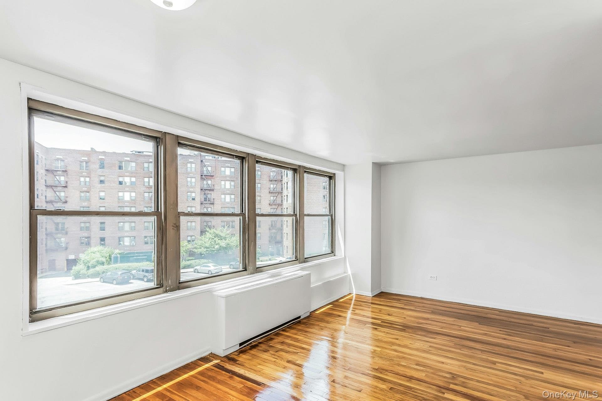 209-39 23rd Avenue Unit: 3F thumbnail 7