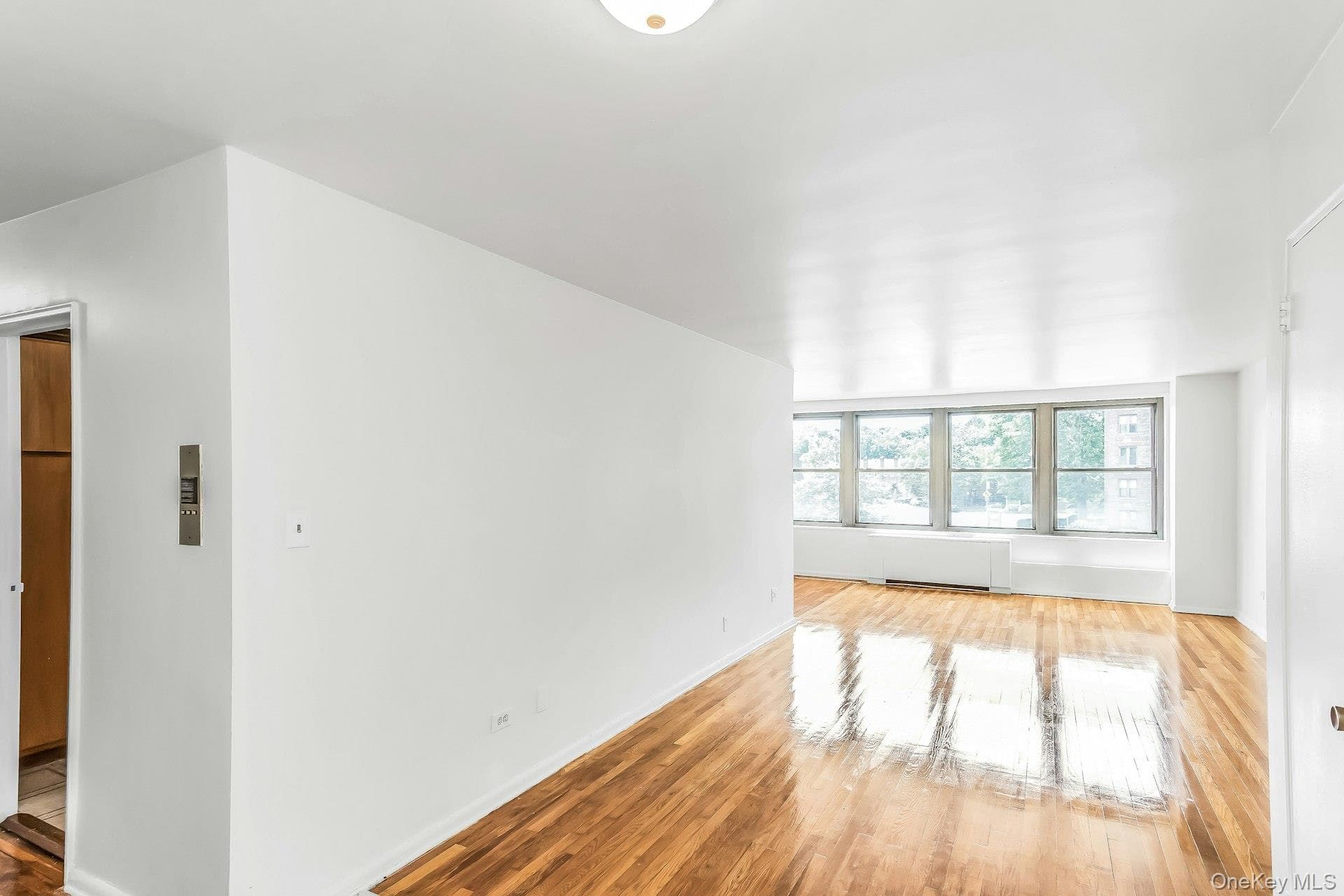 209-39 23rd Avenue Unit: 3F thumbnail 4