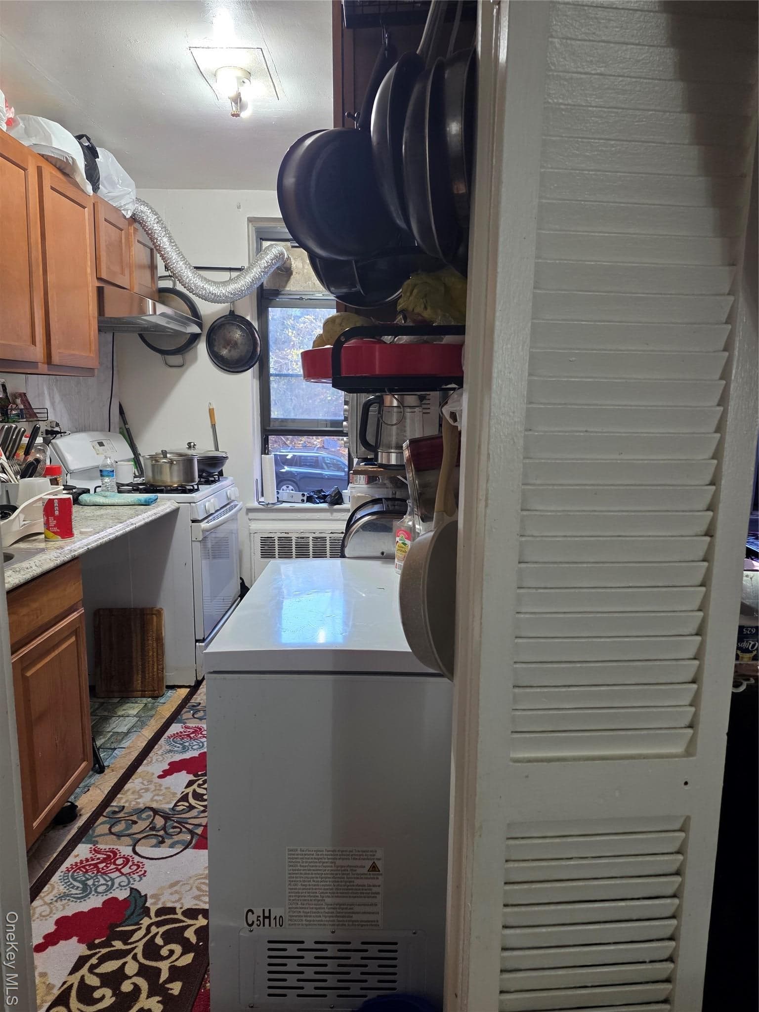 2661 Marion Ave Ave Unit: 1H thumbnail 5
