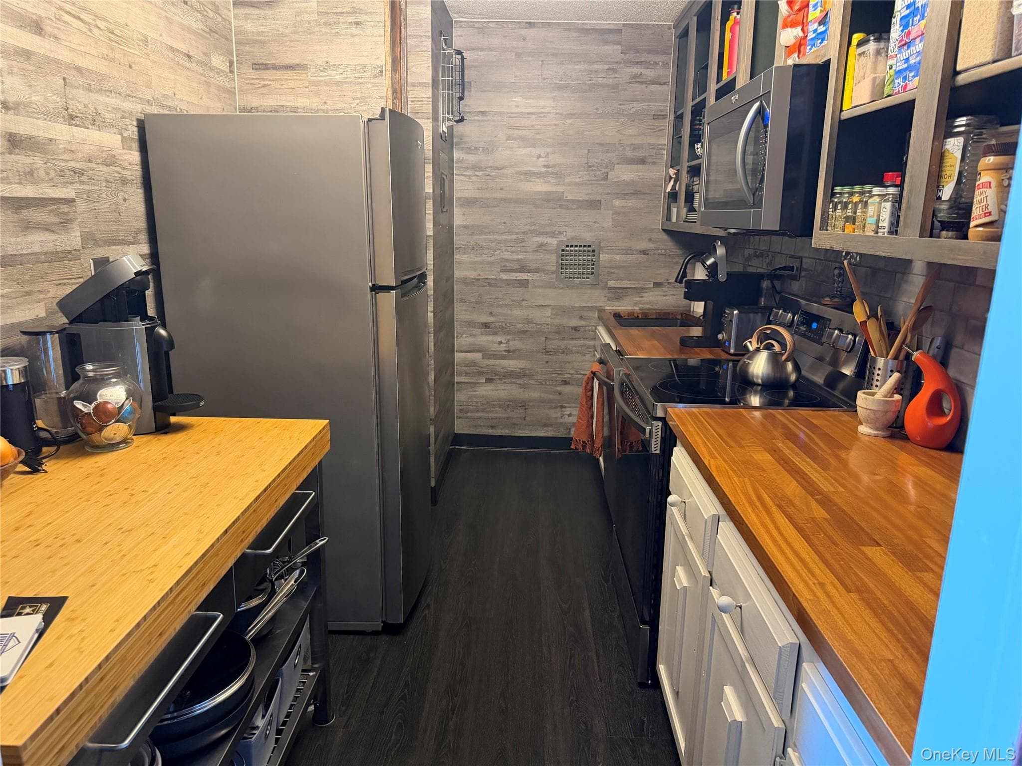 160 Academy Street Unit: 7h thumbnail 10