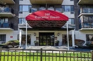160 Academy Street Unit: 7h thumbnail 3