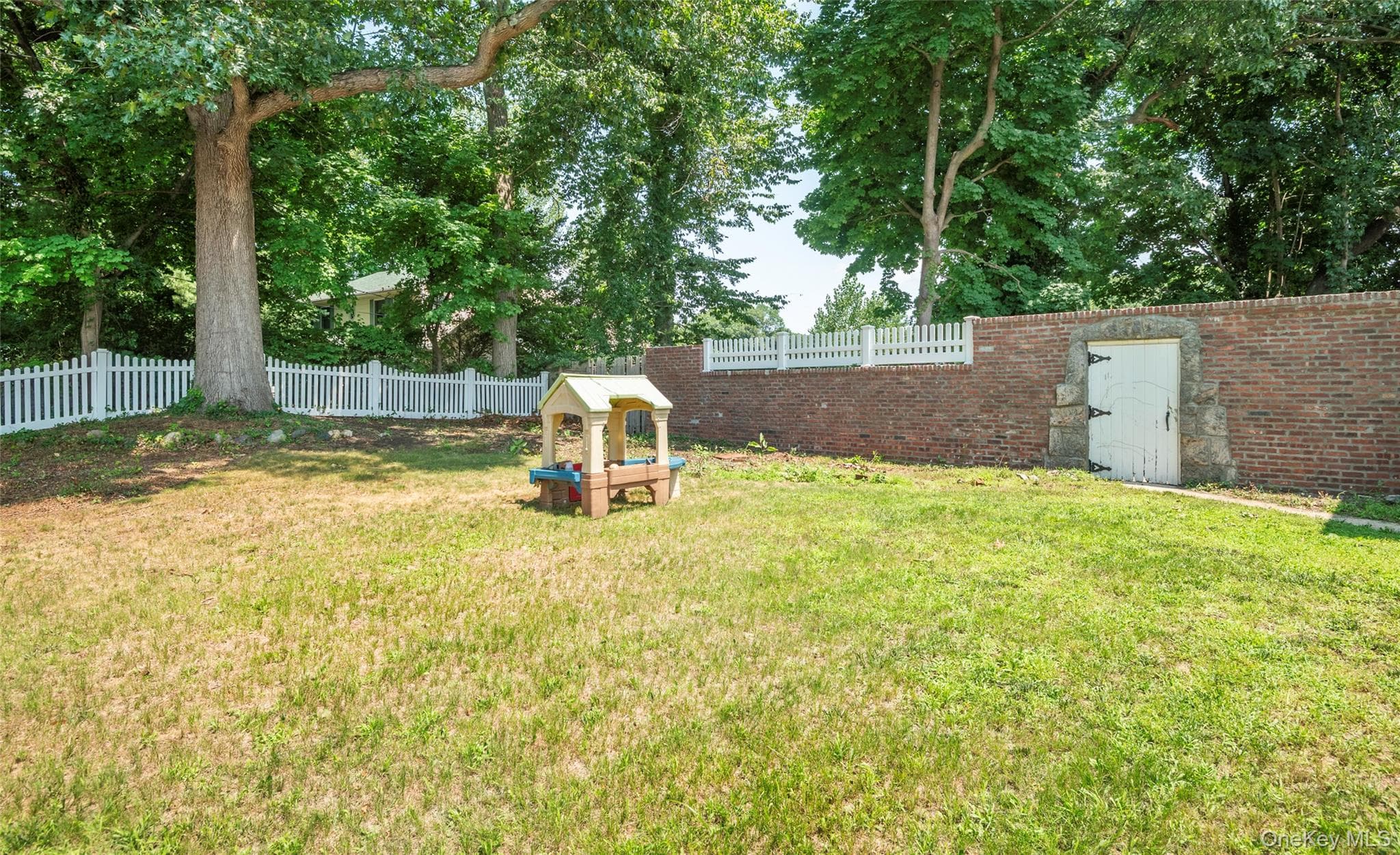 28 Brookdale Road thumbnail 28