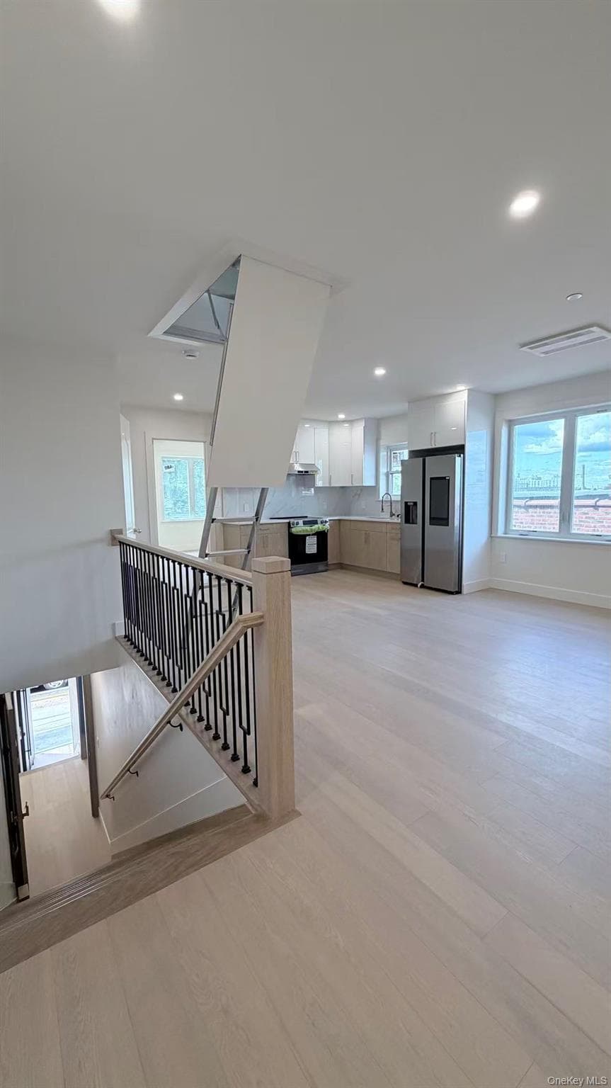 52-43 72nd Place thumbnail 12