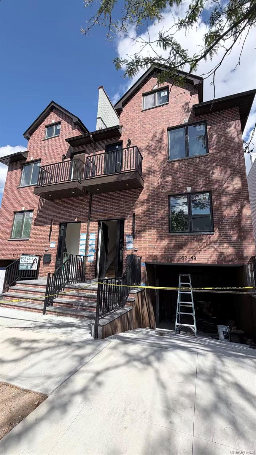 52-43 72nd Place, Maspeth