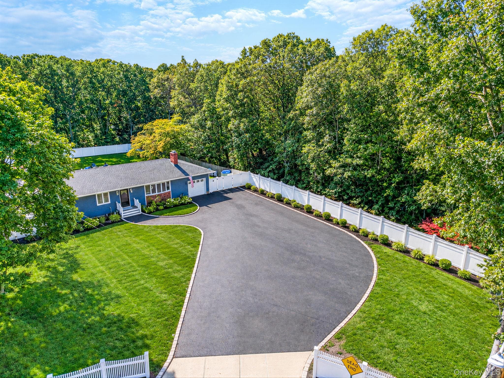 20 Danbury Avenue thumbnail 21