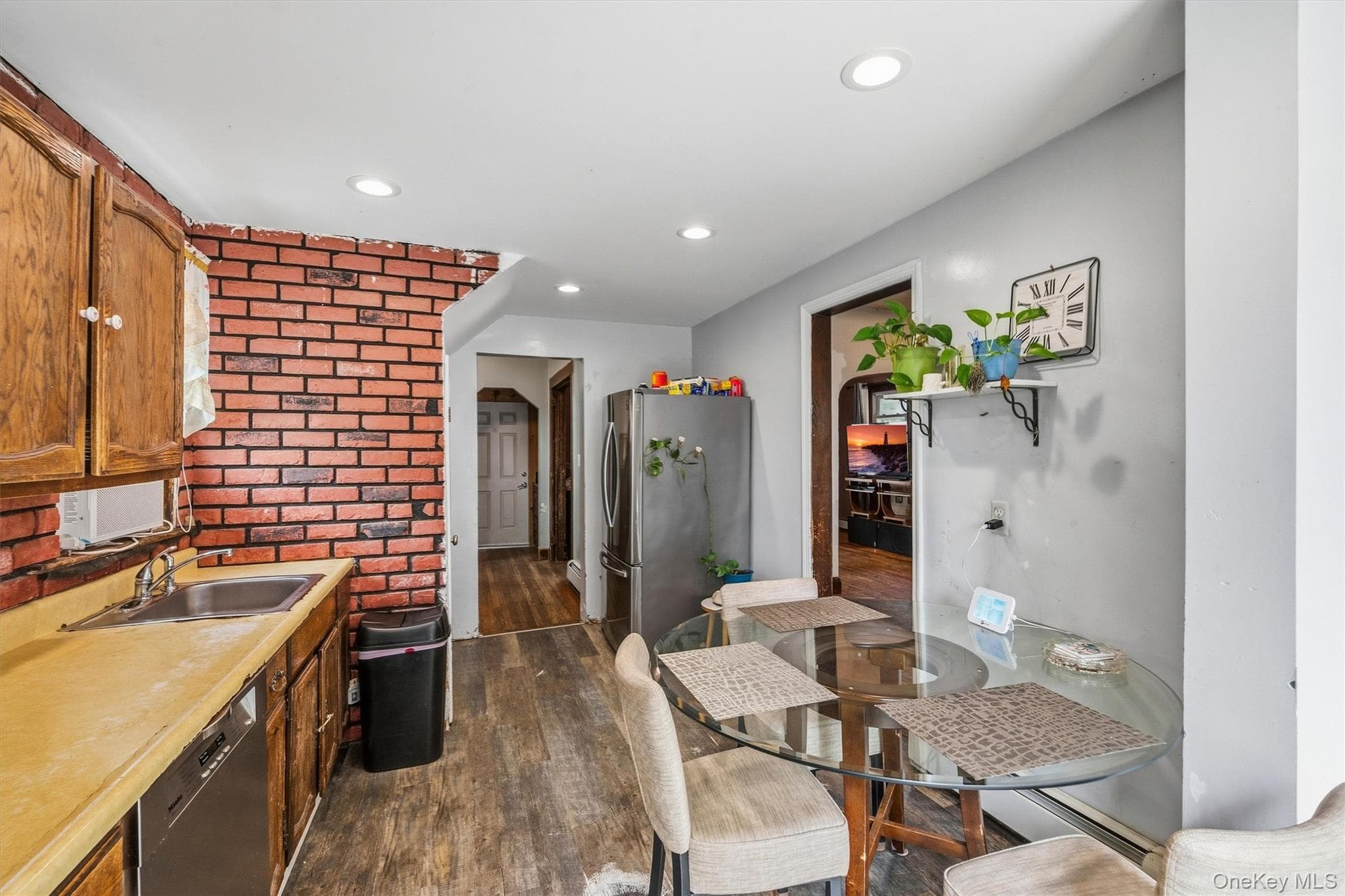 67 Wayne Avenue thumbnail 16