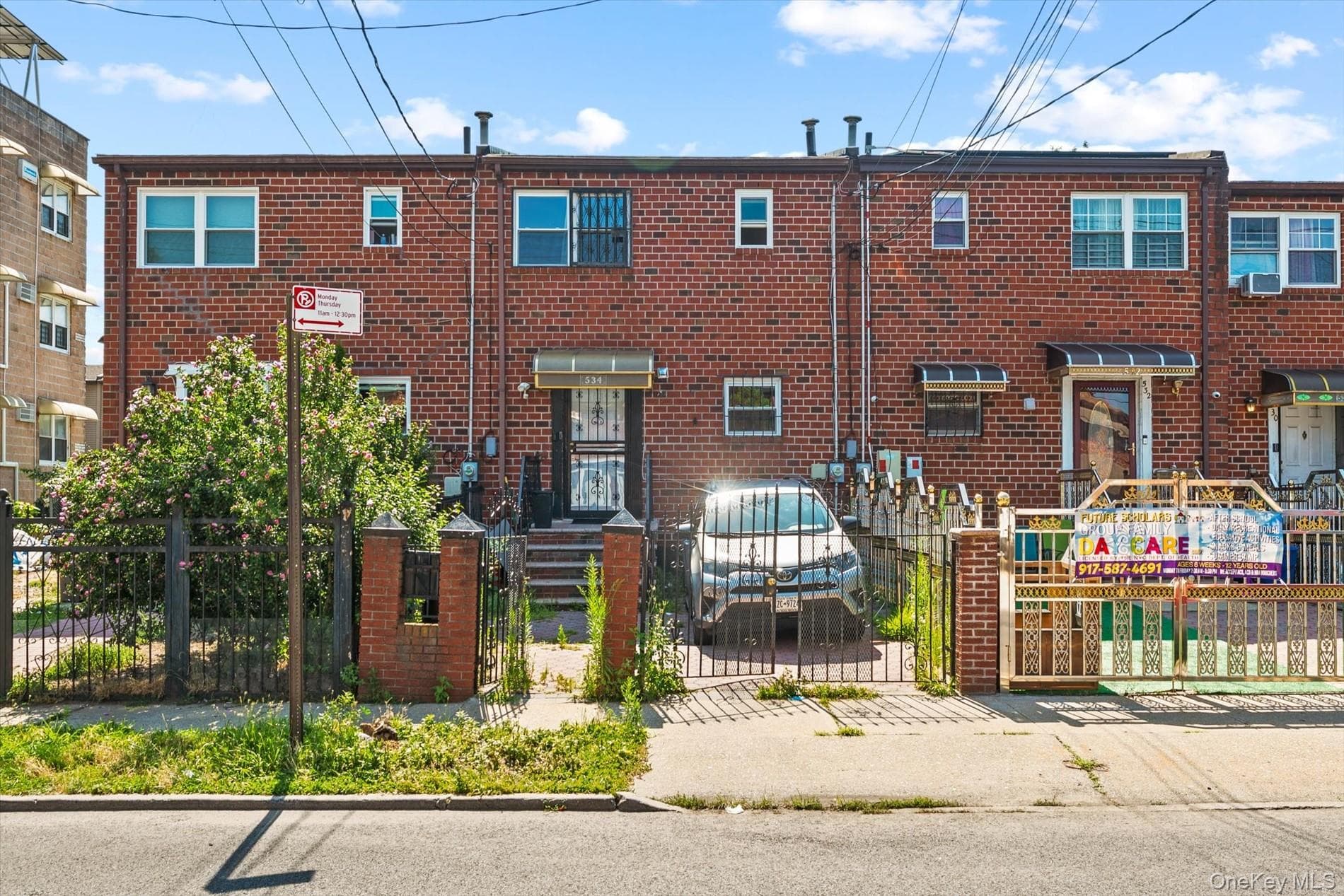 534 Warwick Street thumbnail 2
