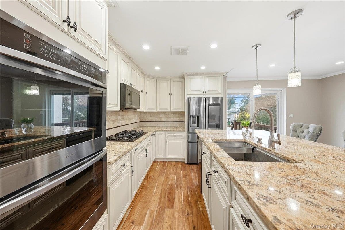 4048 Seton Avenue thumbnail 13
