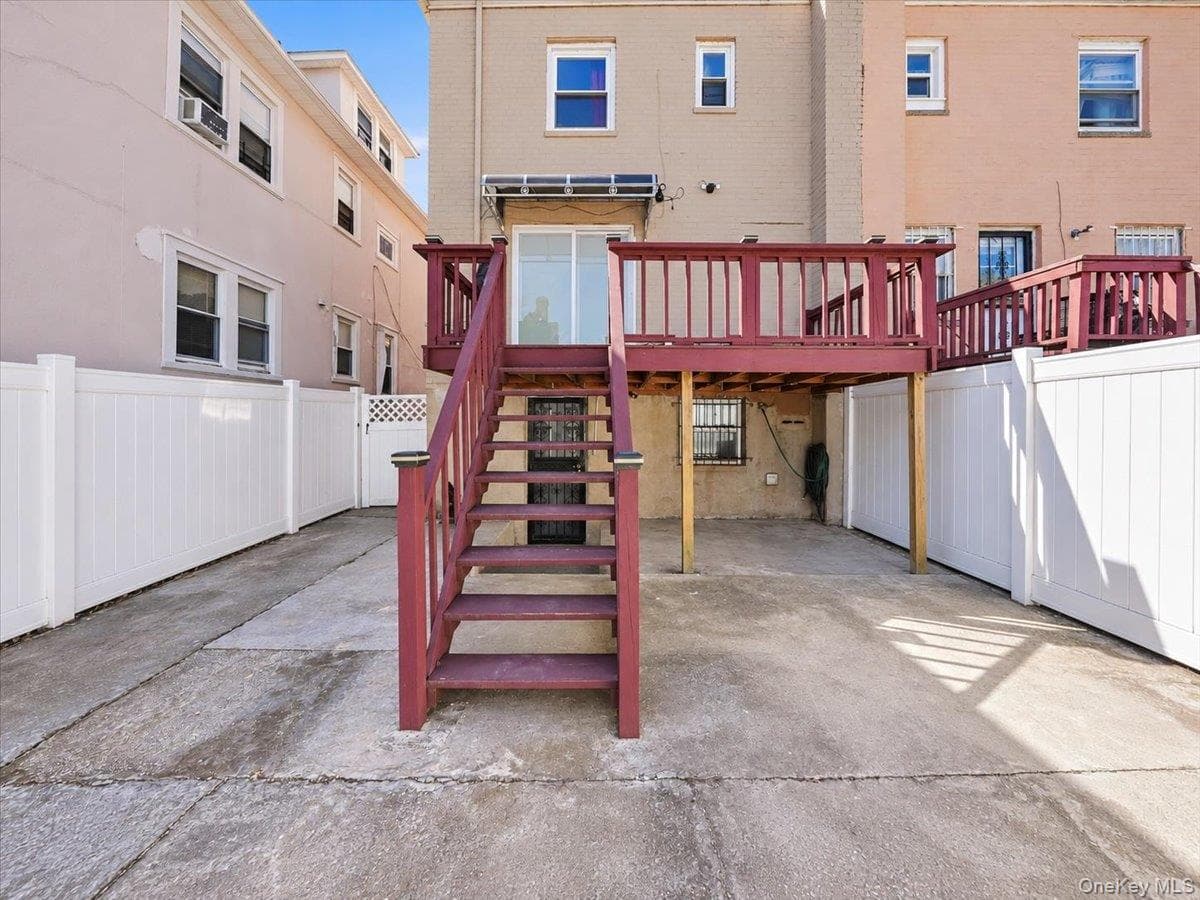 4048 Seton Avenue thumbnail 40
