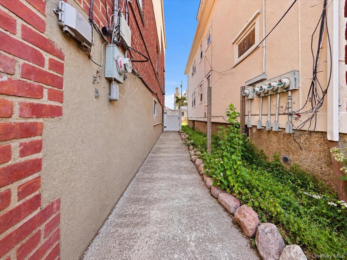4048 Seton Avenue thumbnail 49