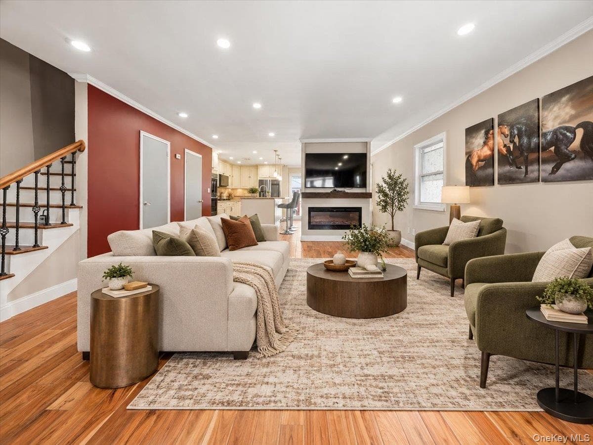 4048 Seton Avenue thumbnail 5