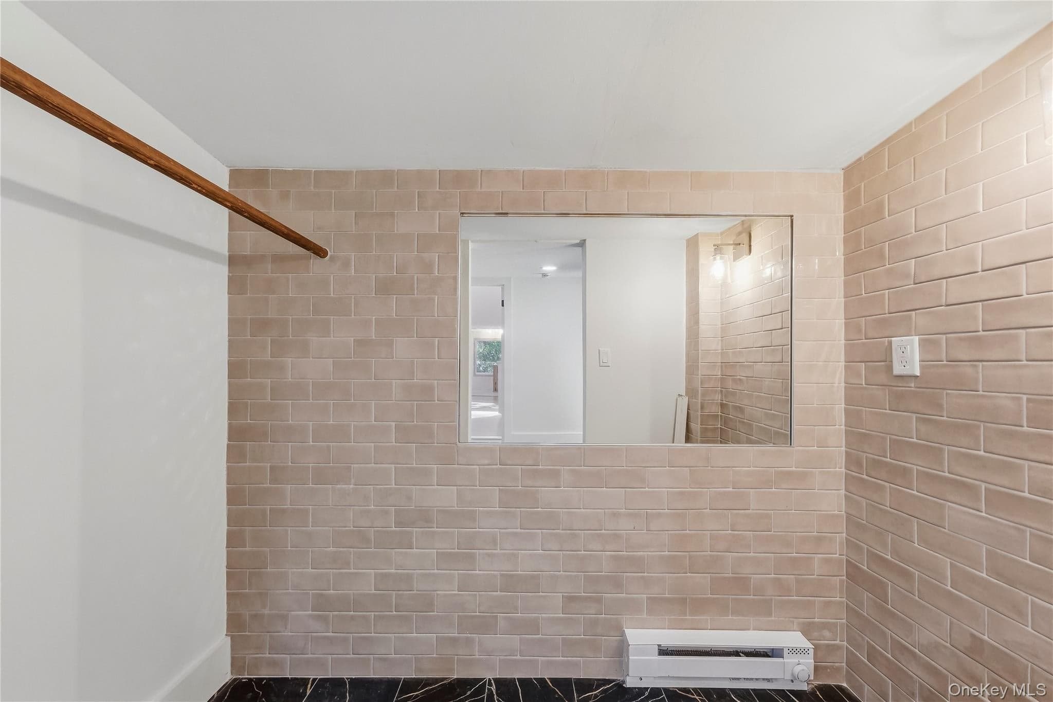 34 Rutland Drive thumbnail 28