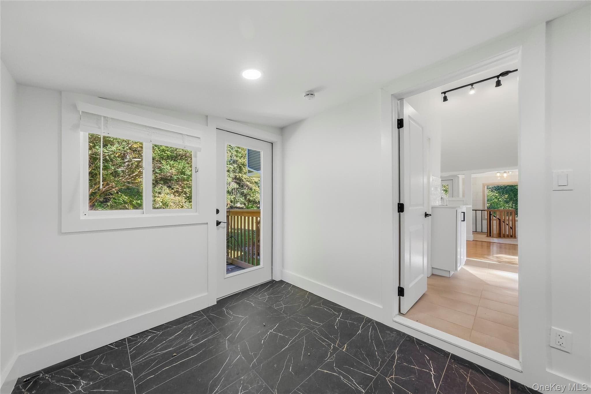 34 Rutland Drive thumbnail 27