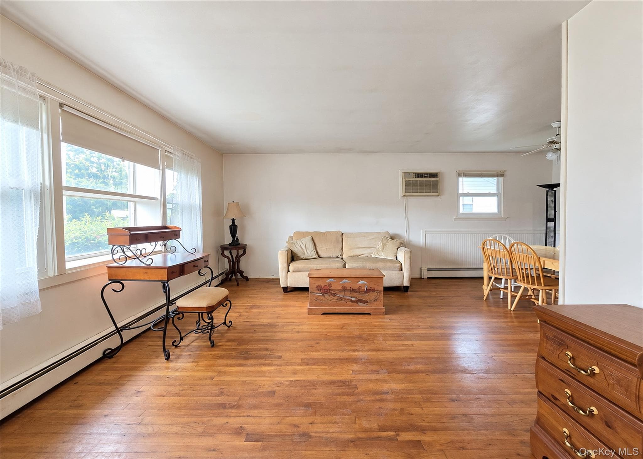 90 Robinwood Drive thumbnail 4