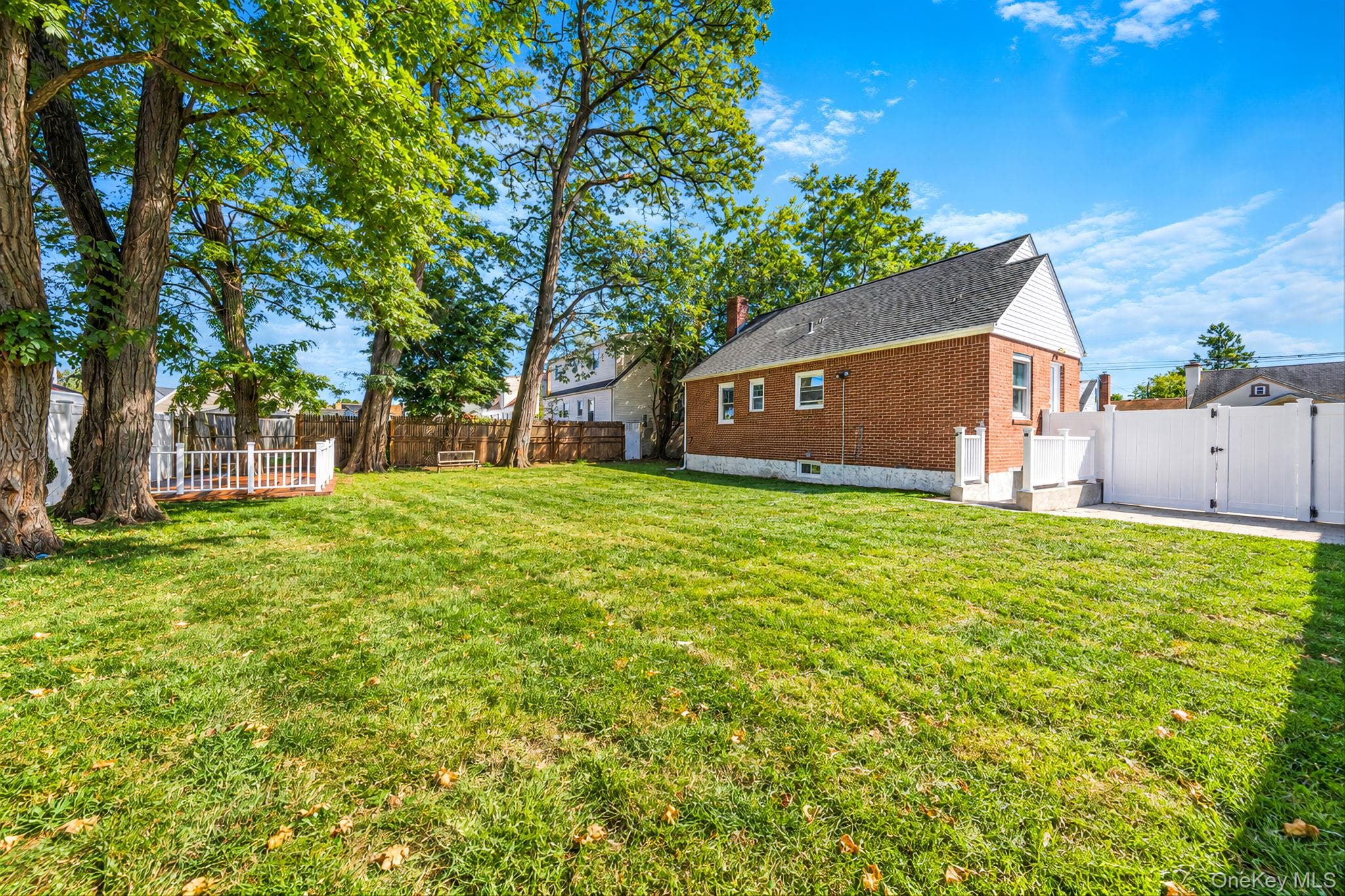 167 Stanton Boulevard thumbnail 4
