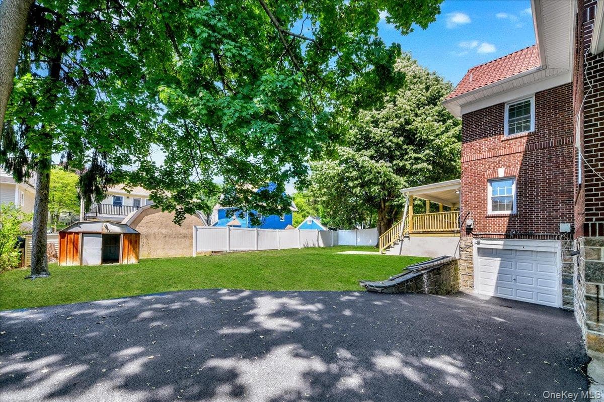 50 Forster Avenue thumbnail 41