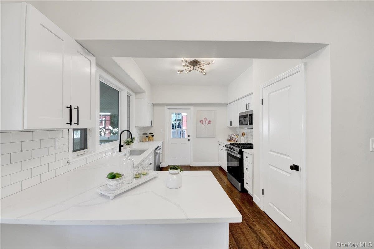50 Forster Avenue thumbnail 13