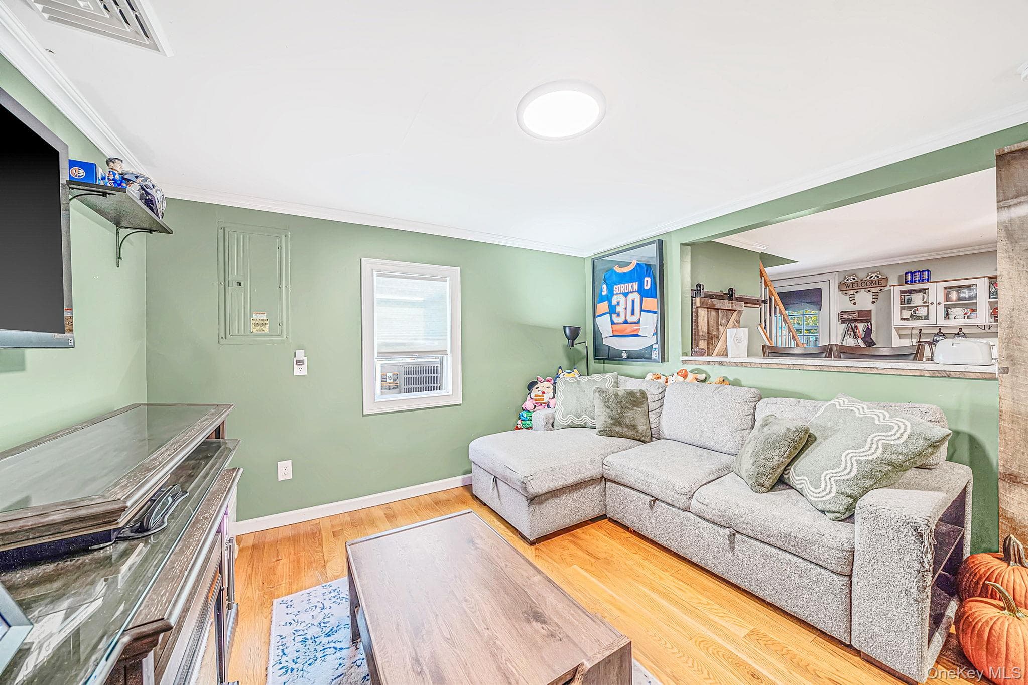 76 Corbin Avenue thumbnail 28