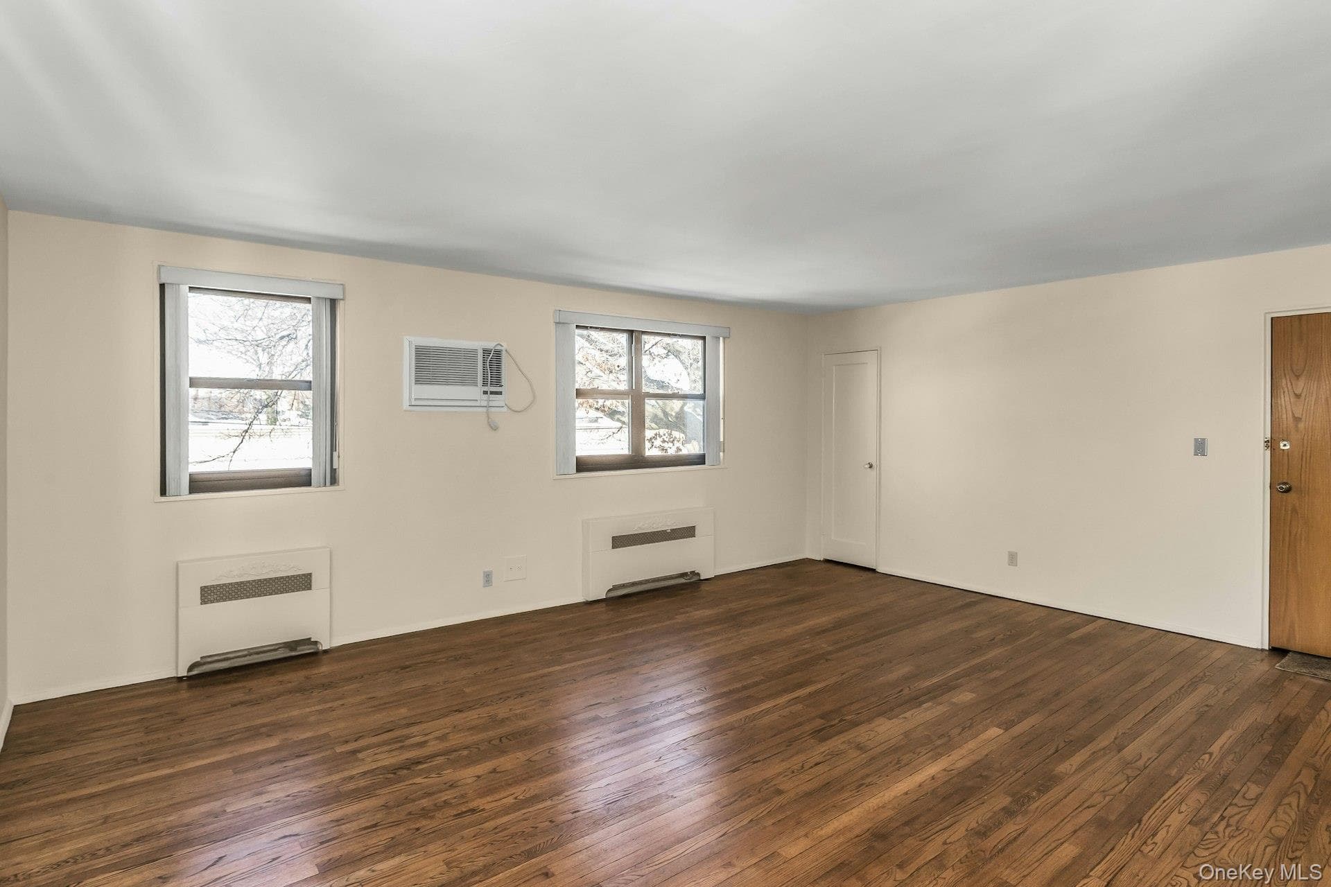 21-47 Utopia Parkway Unit: 2 thumbnail 5