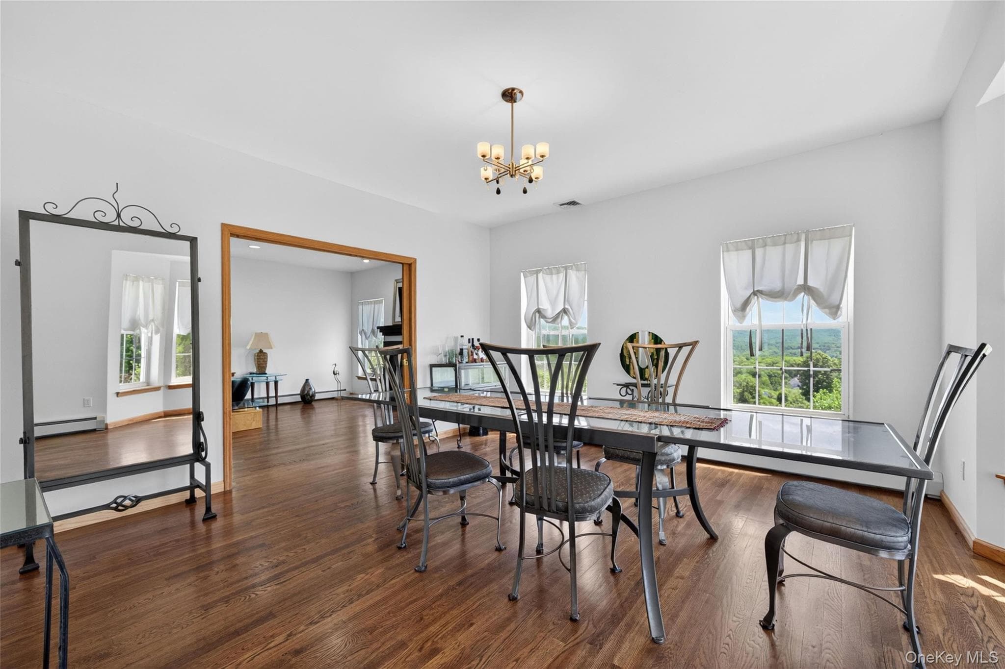 8 Alloway Crescent thumbnail 10