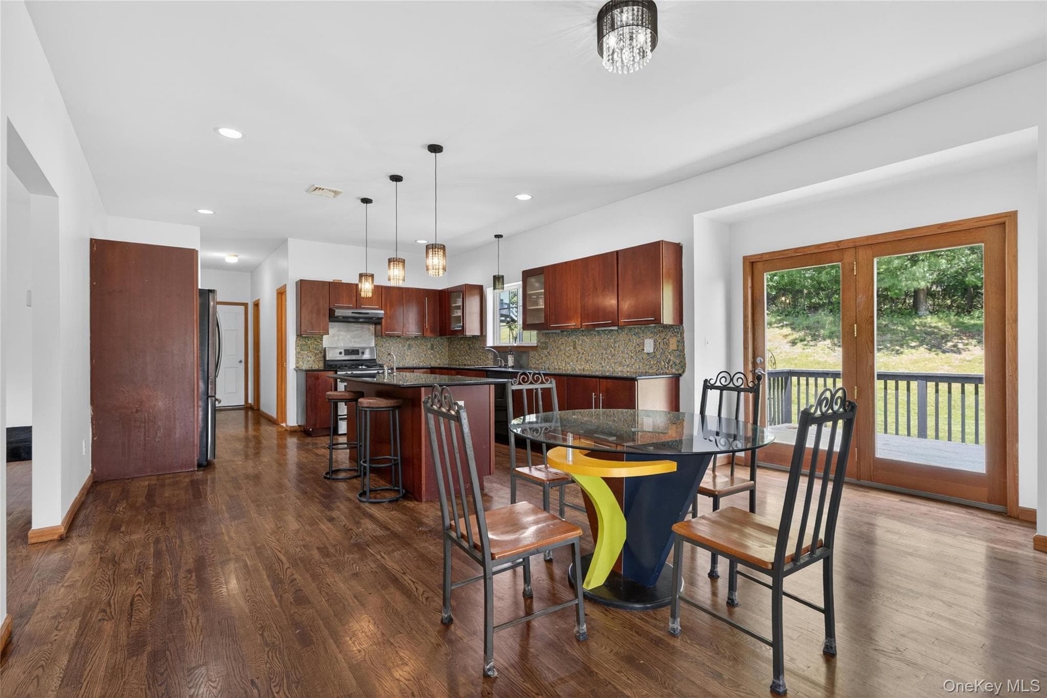 8 Alloway Crescent thumbnail 15