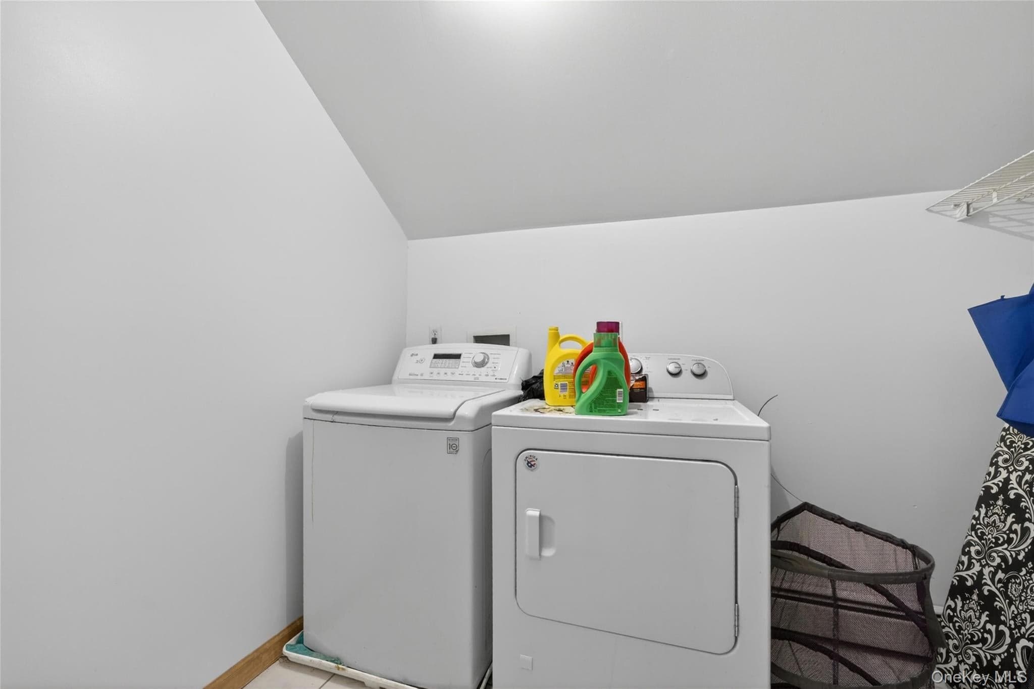 8 Alloway Crescent thumbnail 35