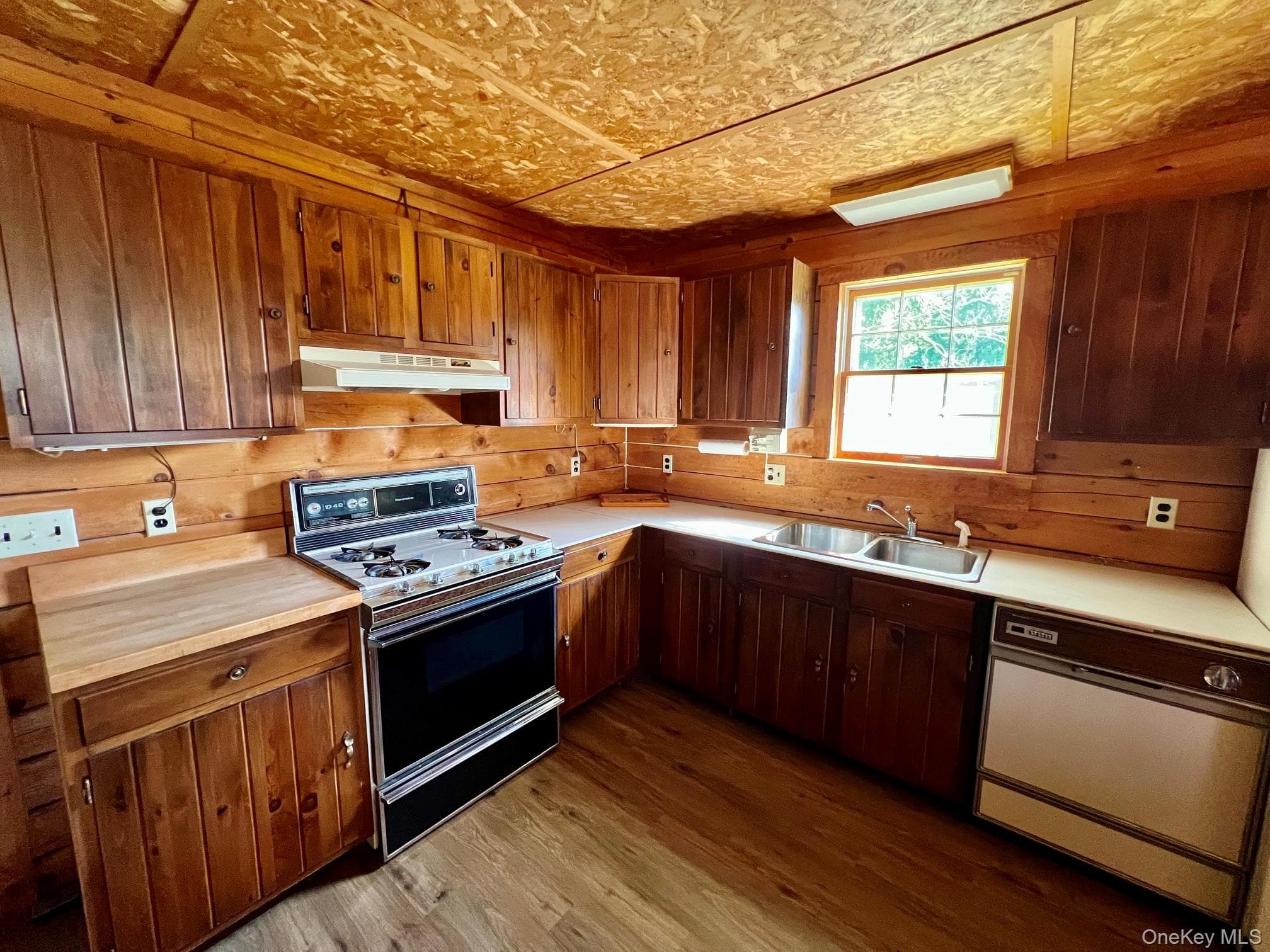 544 Willow Brook Road thumbnail 8