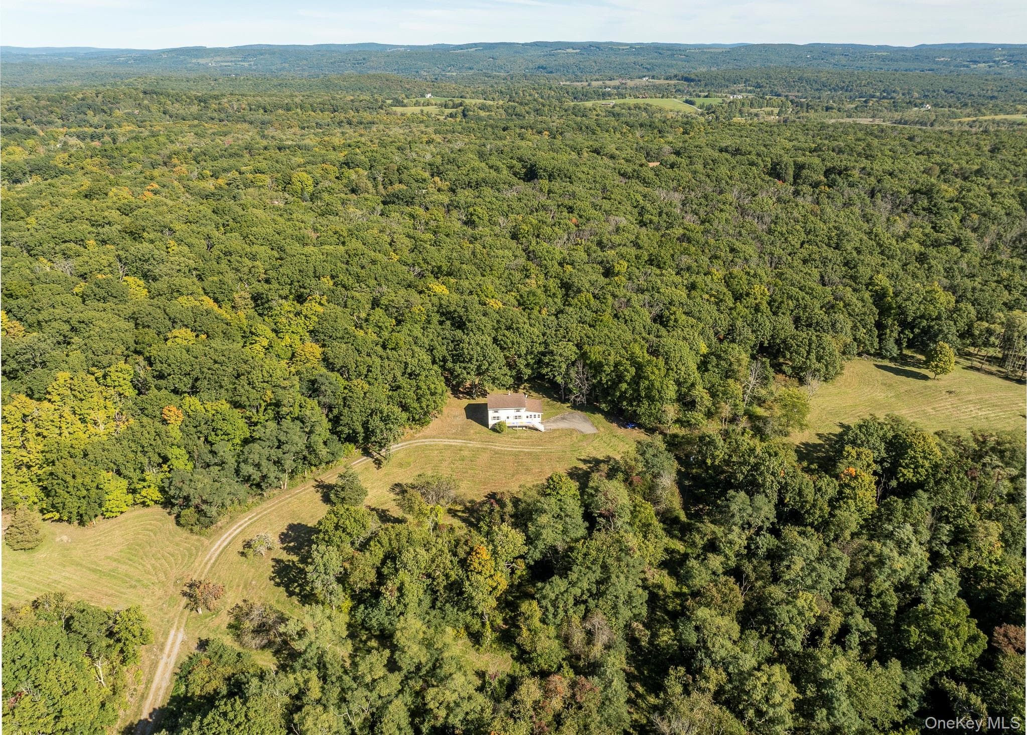 544 Willow Brook Road photo 1