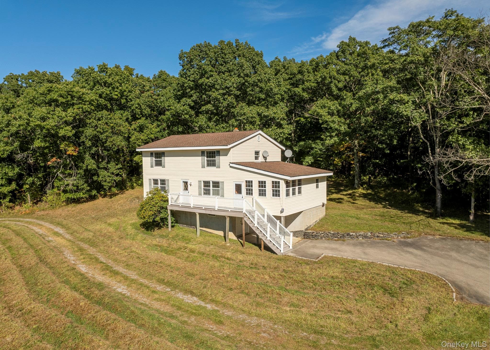 544 Willow Brook Road thumbnail 5