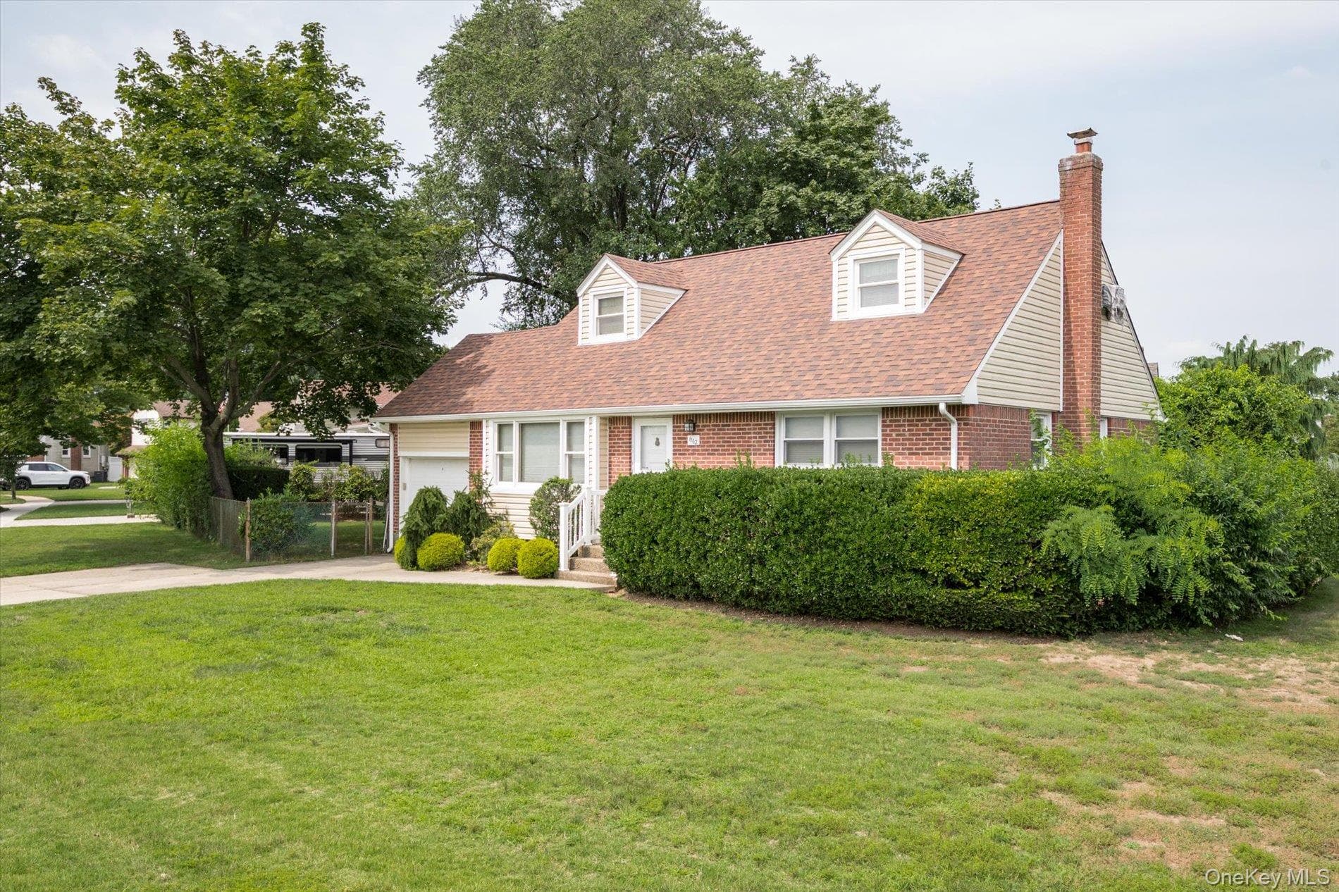 1162 Whitehall Lane thumbnail 3