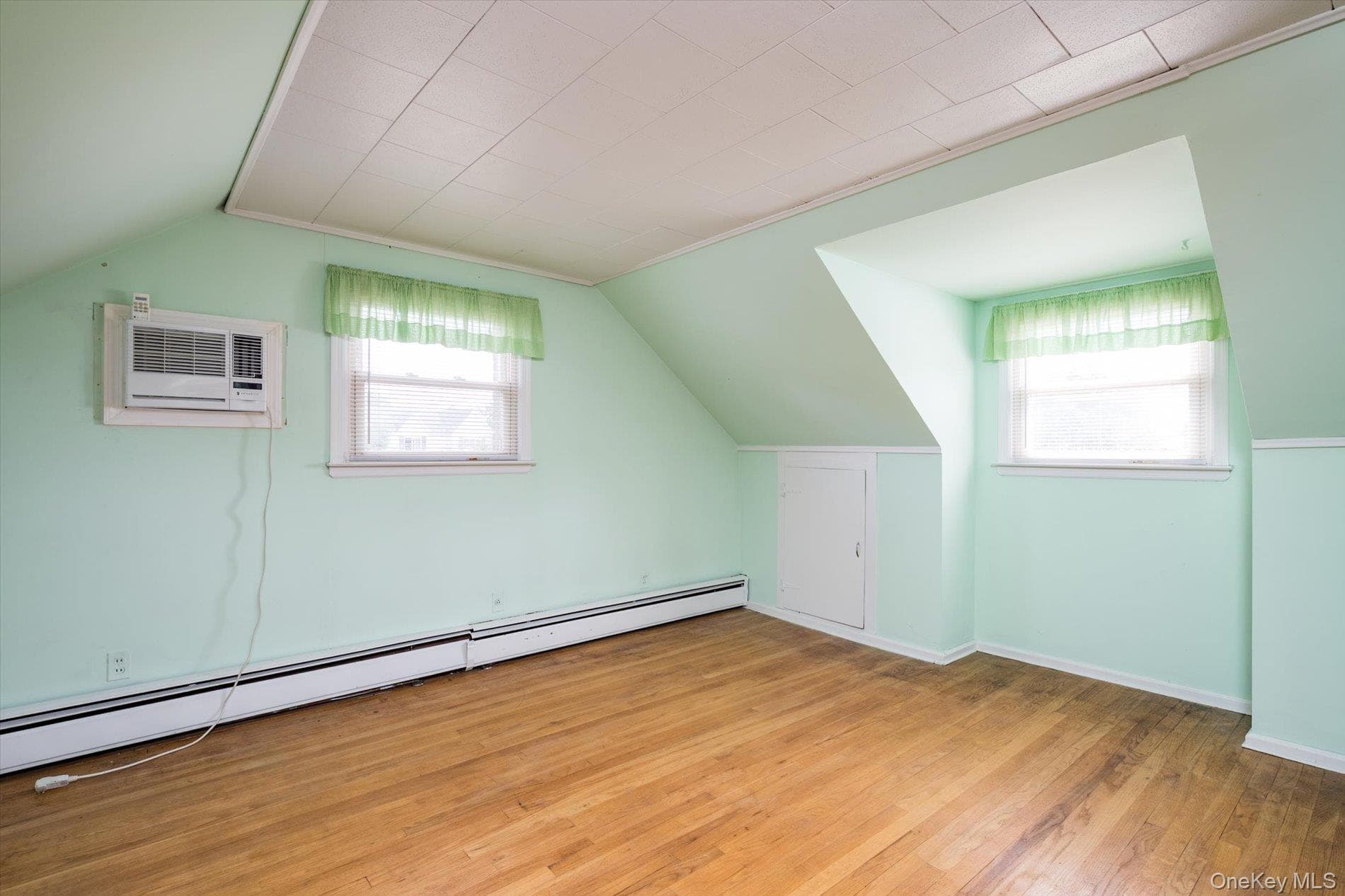 1162 Whitehall Lane thumbnail 17