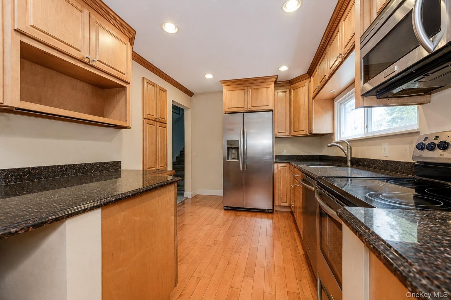 312 W Waukena Avenue thumbnail 7