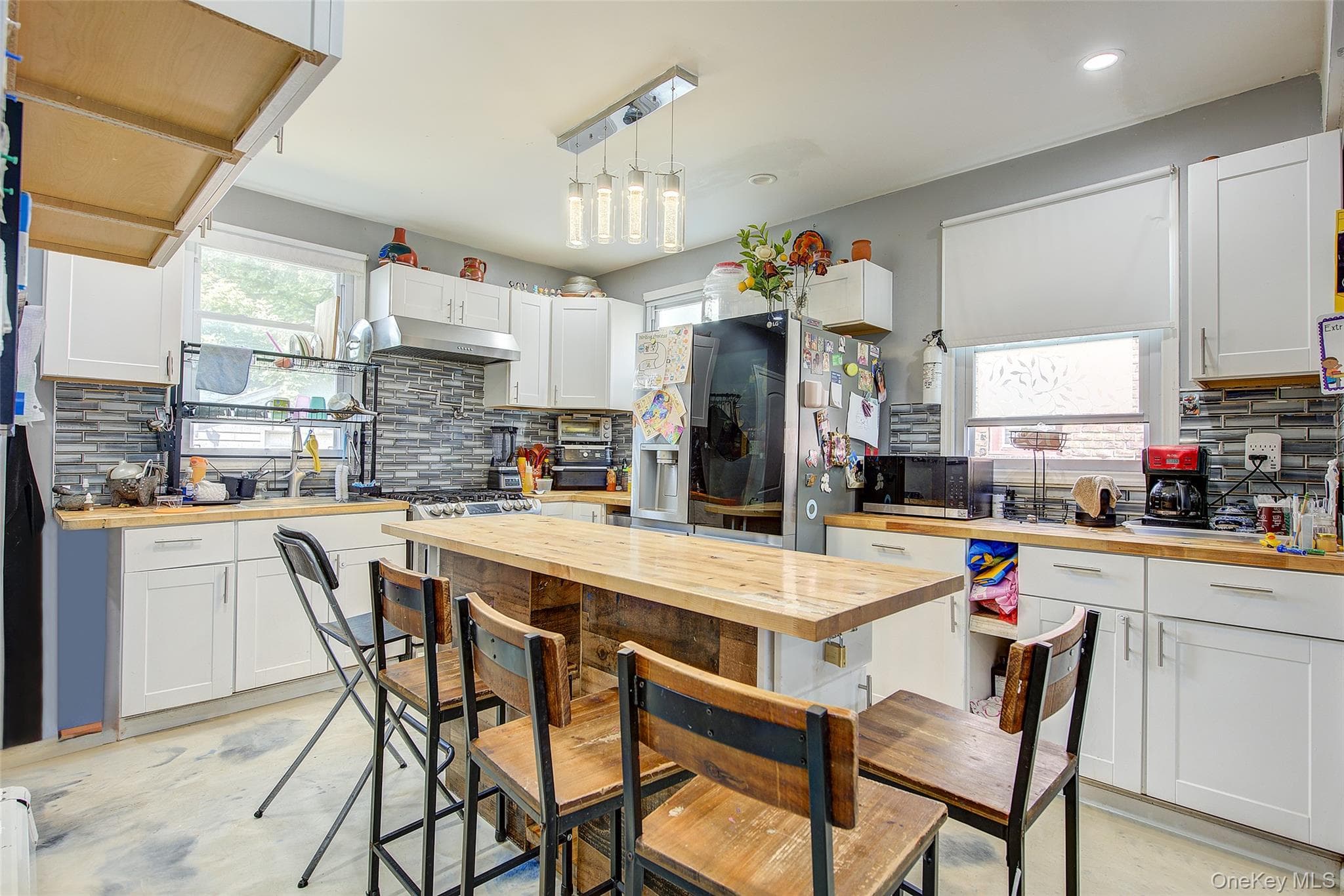 216-07 110th Avenue thumbnail 15