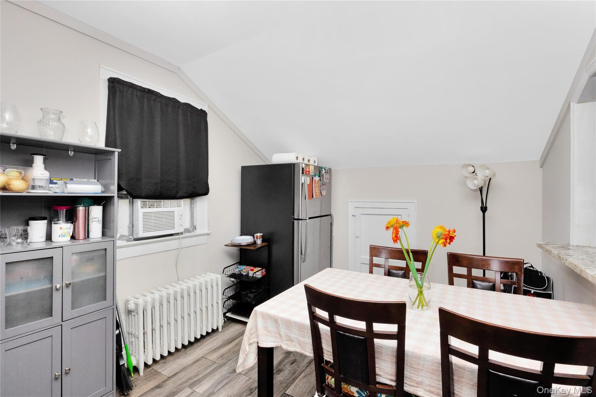 626 Merrick Road thumbnail 21
