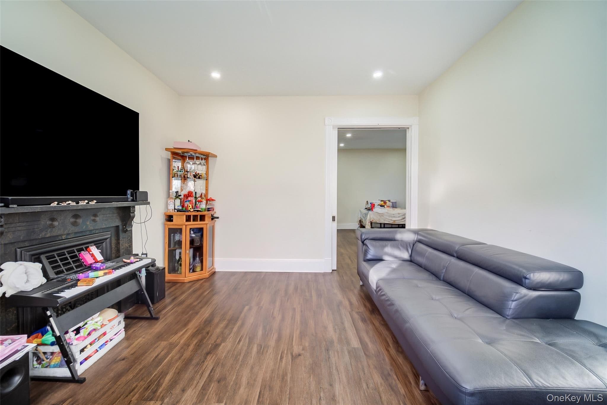 18 Harrison Street thumbnail 11