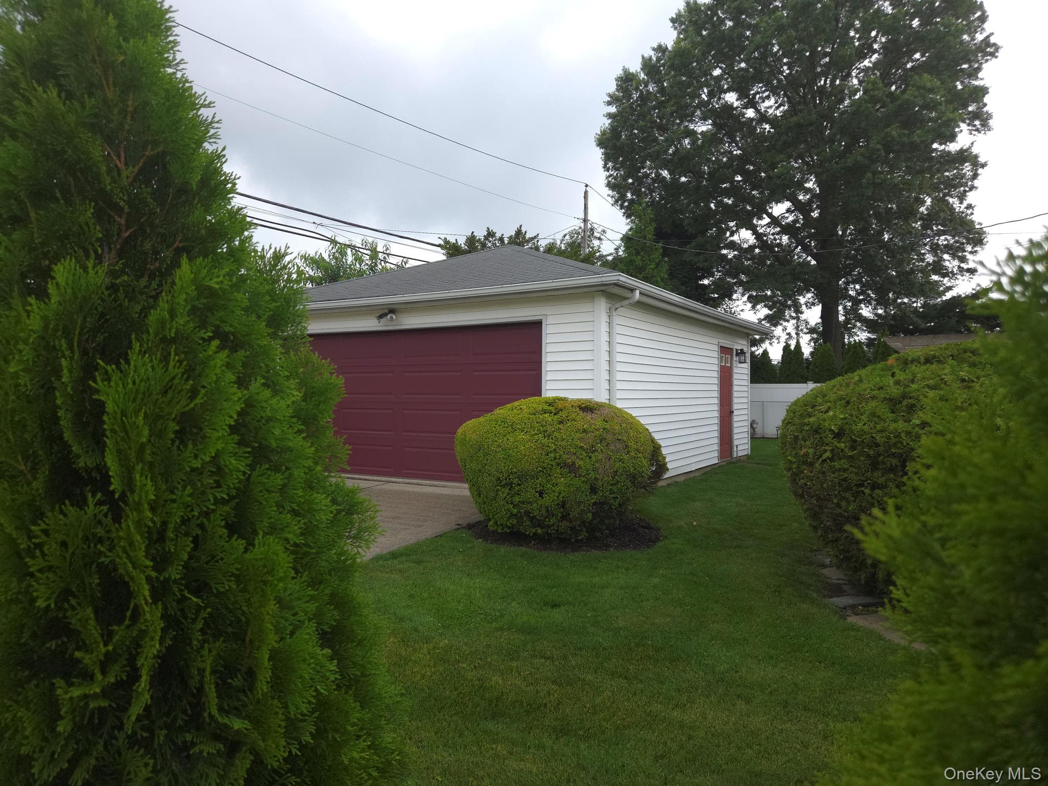 51 Eileen Avenue thumbnail 36