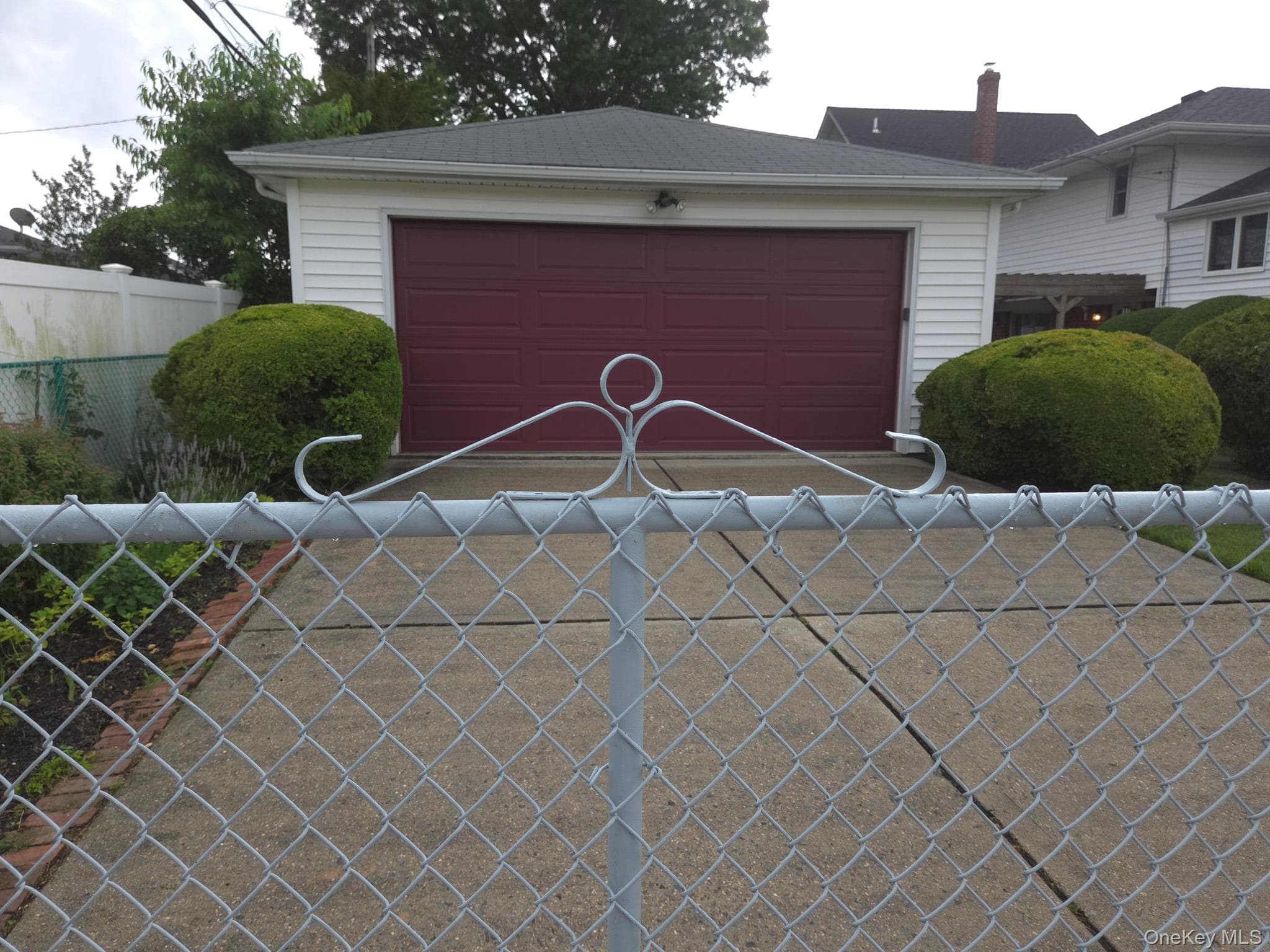51 Eileen Avenue thumbnail 38
