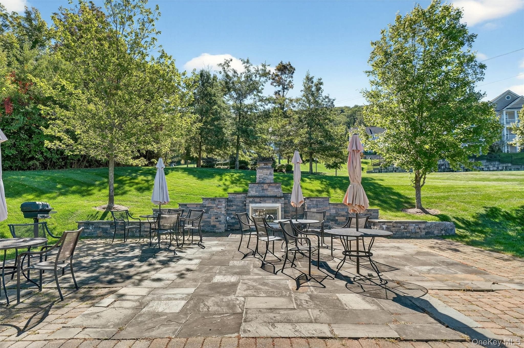 1317 Saratoga Lane thumbnail 31